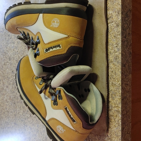 TIMBERLAND BOOTS - Picture 7 of 7